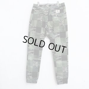 画像4: 【CROOKS&CASTLES】 EMBATTLES JOGGER PANTS