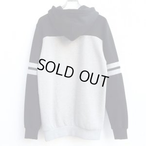 画像3: ＊SALE＊ 【CROOKS&CASTLES】 FUGITIVE HOODED PULLOVER (GRY)