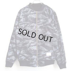 画像1: 【CROOKS&CASTLES】 ILLSIVE REVERSIBLE BOMBER JACKET