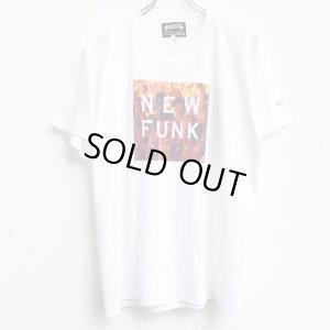 画像1: 【CRACKLIMB】 CUBE LOGO TEE ver.T$ (WHITE)
