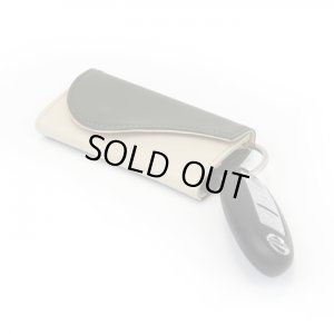 画像2: 【RIVAXIDE】 RIVAXIDE ‘cocktail girl’ Key Case