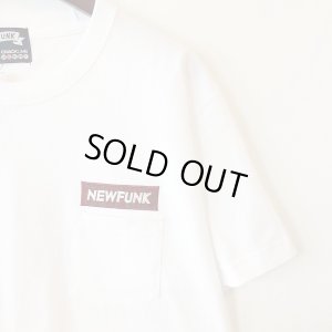 画像3: 【CRACKLIMB】NEWFUNK BOX POCKET TEE (WHITE)