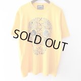 【CRACKLIMB】PAISLEY SKULL TEE (GOLD)