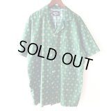 Green Emblem Shirt / size: XL