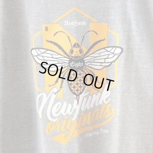 画像4: 【CRACKLIMB】Honey Bee TEE / NEWFUNK 8th Anniversary (GRAY)
