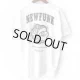 【NEWFUNK】ONE HAND TEE (WHITE)