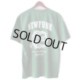 【NEWFUNK】ONE HAND TEE (Ivy Green)