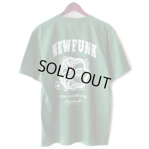 画像1: 【NEWFUNK】ONE HAND TEE (Ivy Green)