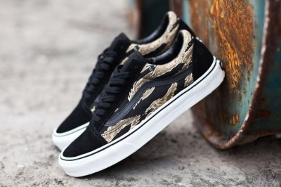 画像1: 【VANS】 OLD SKOOL -Tiger Camo/ Black- (US9.5 / JP27.5cm)