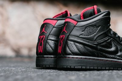 画像2: 【NIKE】 AIR JORDAN 1 RETORO '99