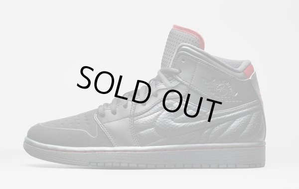 画像2: 【NIKE】 AIR JORDAN 1 RETORO '99 (2)