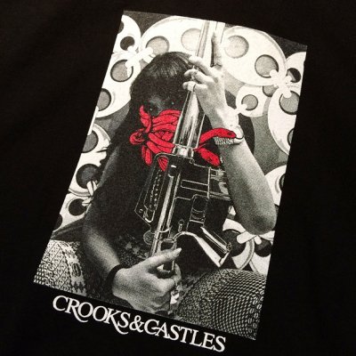 画像2: 【CROOKS&CASTLES】 FEMME FATAL MEDUSA TEE