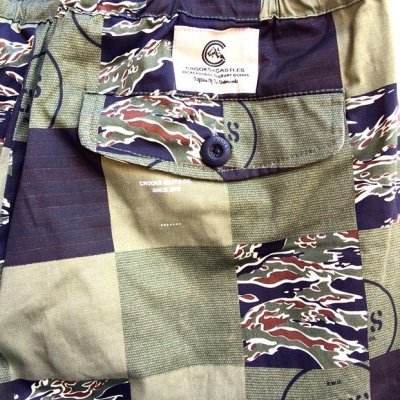 画像2: 【CROOKS&CASTLES】 EMBATTLES JOGGER PANTS