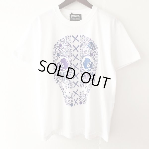 画像1: 【CRACKLIMB】PAISLEY SKULL TEE (WHITE) (1)