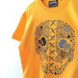 画像3: 【CRACKLIMB】PAISLEY SKULL TEE (GOLD) (3)