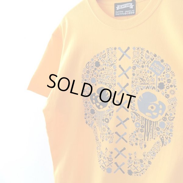 画像3: 【CRACKLIMB】PAISLEY SKULL TEE (GOLD) (3)