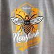 画像4: 【CRACKLIMB】Honey Bee TEE / NEWFUNK 8th Anniversary (GRAY) (4)