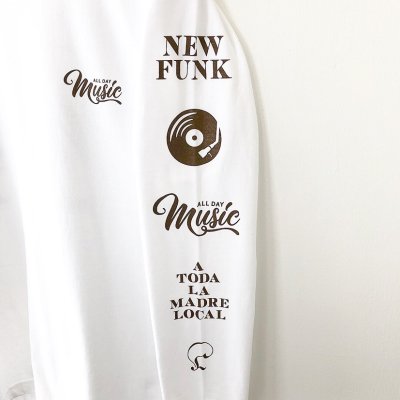 画像1: 【CRACKLIMB】MUSIC ALL DAY LONG TEE (WHITE)