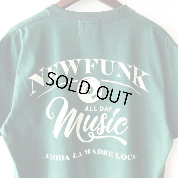 画像4: 【NEWFUNK】Music All Day TEE (Ivy Green) (4)
