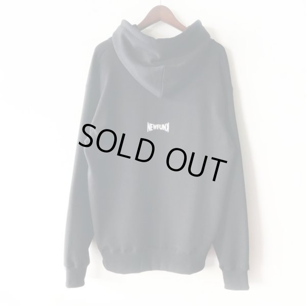 画像2: 【NEWFUNK】SIXTAR HOODIE (2)