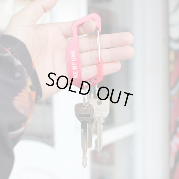 画像4: 【NEWFUNK】Carabiner Keychain (Red) (4)