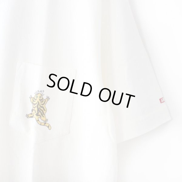 画像3: 【LIBE BRAND】BABU TATTOO-1 WASHED POCKET TEE (WHITE) (3)