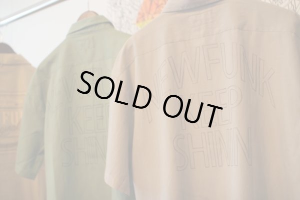 画像13: 【NEWFUNK】HALF ZIP LINEN SHIRT (Beige Gray) (13)