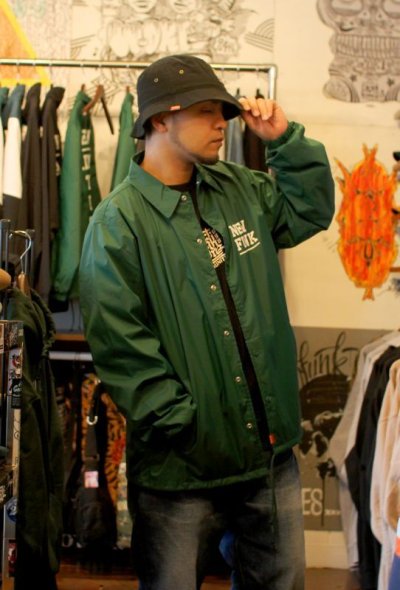 画像1: 【NEWFUNK】DOM NILON COACH JACKET (IV-GREEN)