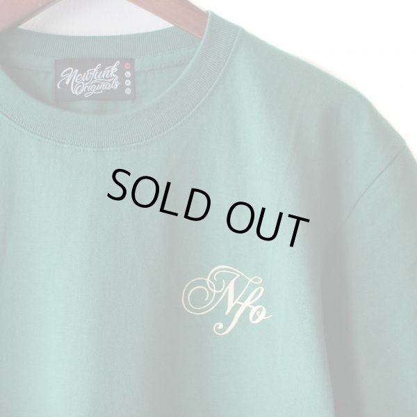 画像3: 【NEWFUNK】Script TEE (Ivy Green) (3)