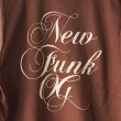 画像4: 【NEWFUNK】Script TEE (Brown) (4)