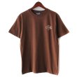 画像2: 【NEWFUNK】Script TEE (Brown) (2)