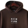 画像2: 【NEWFUNK】LOGO HOODIE (Dark Brown) (2)