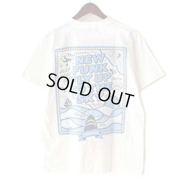 画像1: 【NEWFUNK】FLY UP TEE (White) (1)