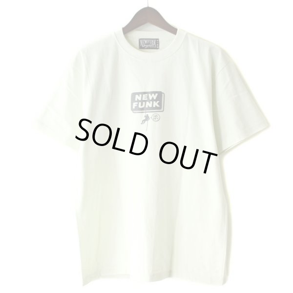 画像2: 【NEWFUNK】FLY UP TEE (Frost Green) (2)