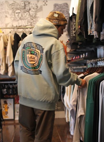 画像1: 【NEWFUNK】CHRONIC HOODIE (Smoky Green)