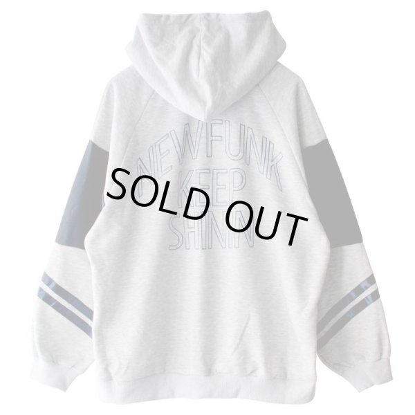 画像2: 【NEWFUNK】LINE ZIP HOODIE (Gray) (2)