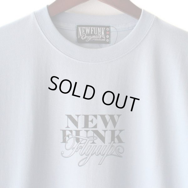 画像3: 【NEWFUNK】PINJAM TEE (Light Blue) (3)