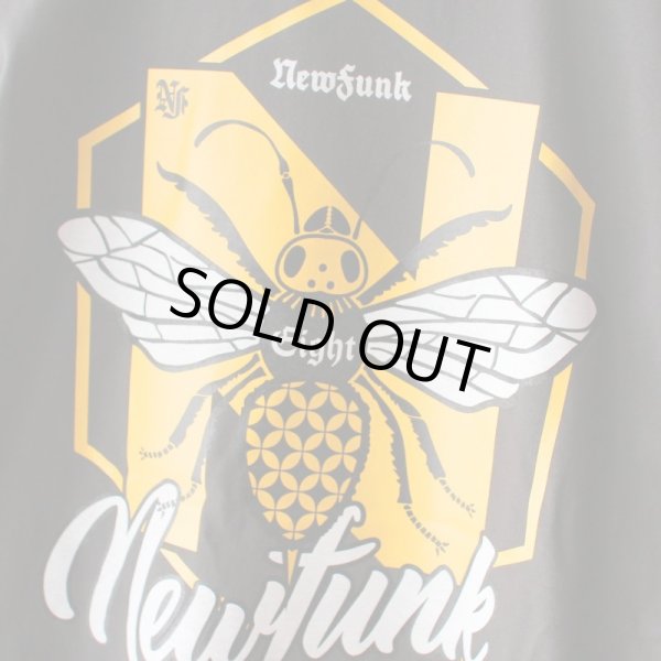 画像5: 【NEWFUNK】Honey Bee TEE (Light Black) (5)