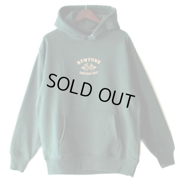 画像2: 【NEWFUNK】STILL HOODIE (Dark Green) (2)