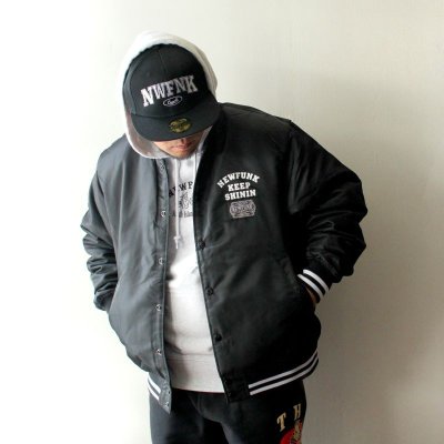 画像1: 【NEWFUNK】KEEP SHININ STADIUM NYLON JACKET (Black)