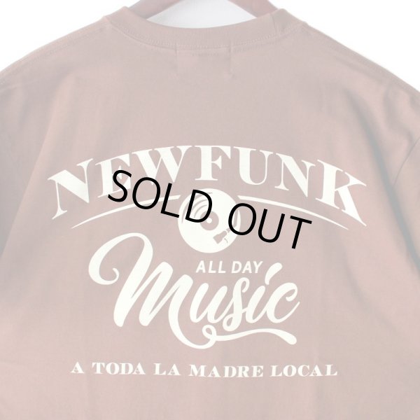 画像4: 【NEWFUNK】MUSIC ALL DAY TEE (Brown) (4)