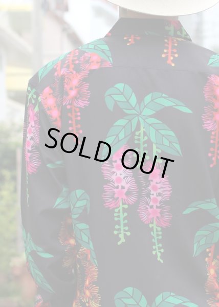 画像4: 受注発送【Ryukyu Pride Wear】Open Collar Long Sleeve Shirt -サガリバナ- (Black) (4)