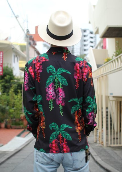画像2: 【Ryukyu Pride Wear】Open Collar Long Sleeve Shirt -サガリバナ- (Black) ※訳アリ (2)