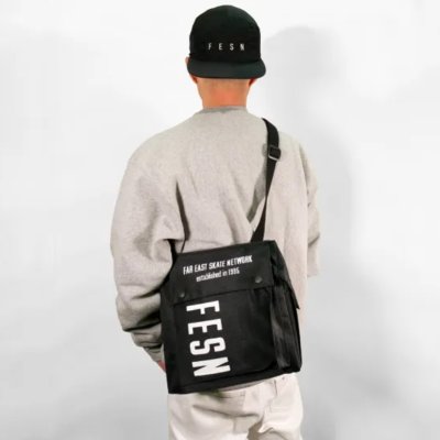 画像1: 【LIBE BRAND】FESN NYLON SHOULDER BAG (Black)