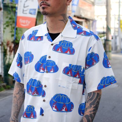 画像1: 【Ryukyu Pride Wear】Open Collar Shirt -花笠- (White/Blue)
