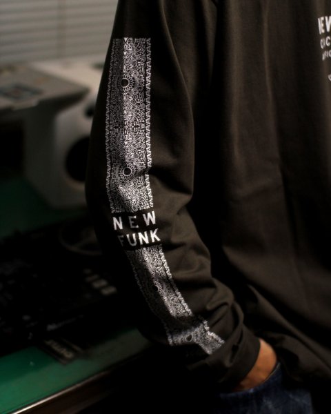 画像12: 【NEWFUNK】PAISLEY BANDANA Long Sleeve Shirt -ONECALLA- (Charcoal Black) (12)